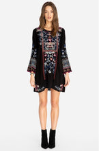 Load image into Gallery viewer, JOHNNY WAS  - Gerona Tunic - BLACK