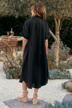Load image into Gallery viewer, ADRIFT - Bridget Linen Pleated Dress - BLACK/ WHITE/ NAVY