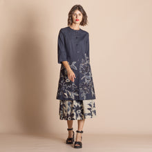 Load image into Gallery viewer, Stitched Cornflower Noble Coat - NAVY