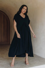 Load image into Gallery viewer, Peak Maxi Dress - BLACK