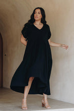 Load image into Gallery viewer, Peak Maxi Dress - BLACK