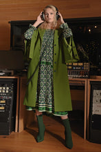 Load image into Gallery viewer, COOPER by Trelise Cooper - Show Coat - GREEN/ BLACK