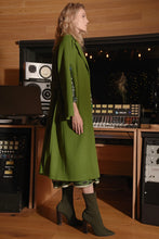 Load image into Gallery viewer, COOPER by Trelise Cooper - Show Coat - GREEN/ BLACK